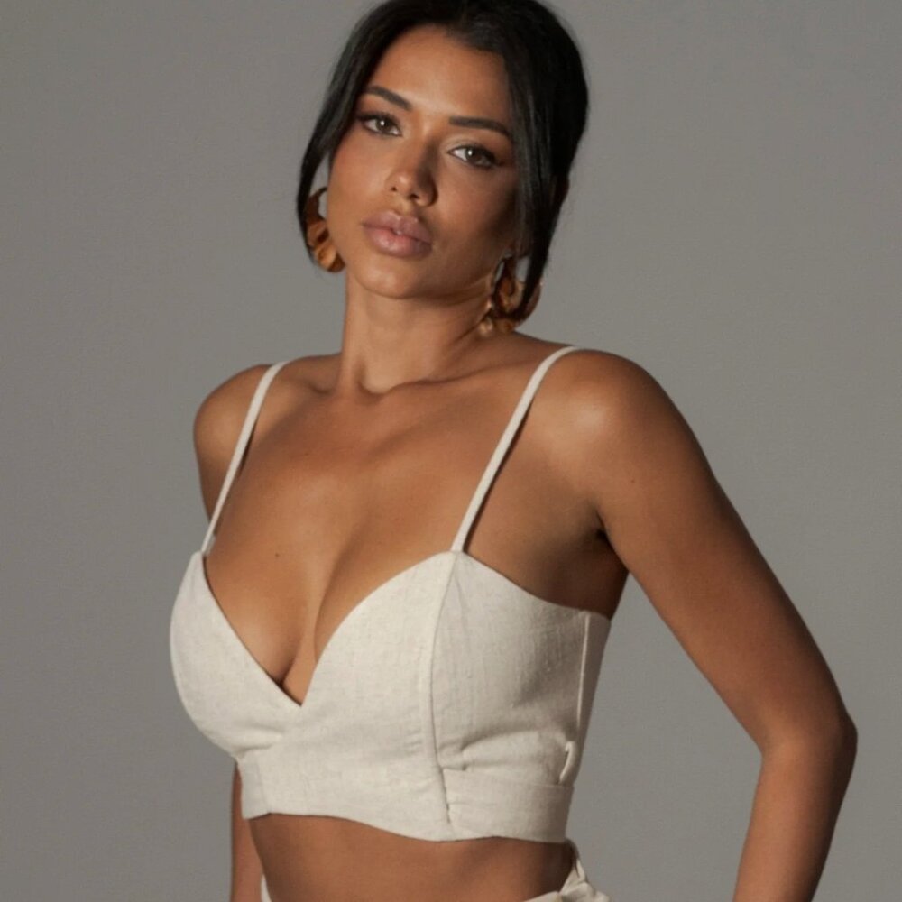 NWT! JLUXLABEL Cream Linen-Look Crop Top